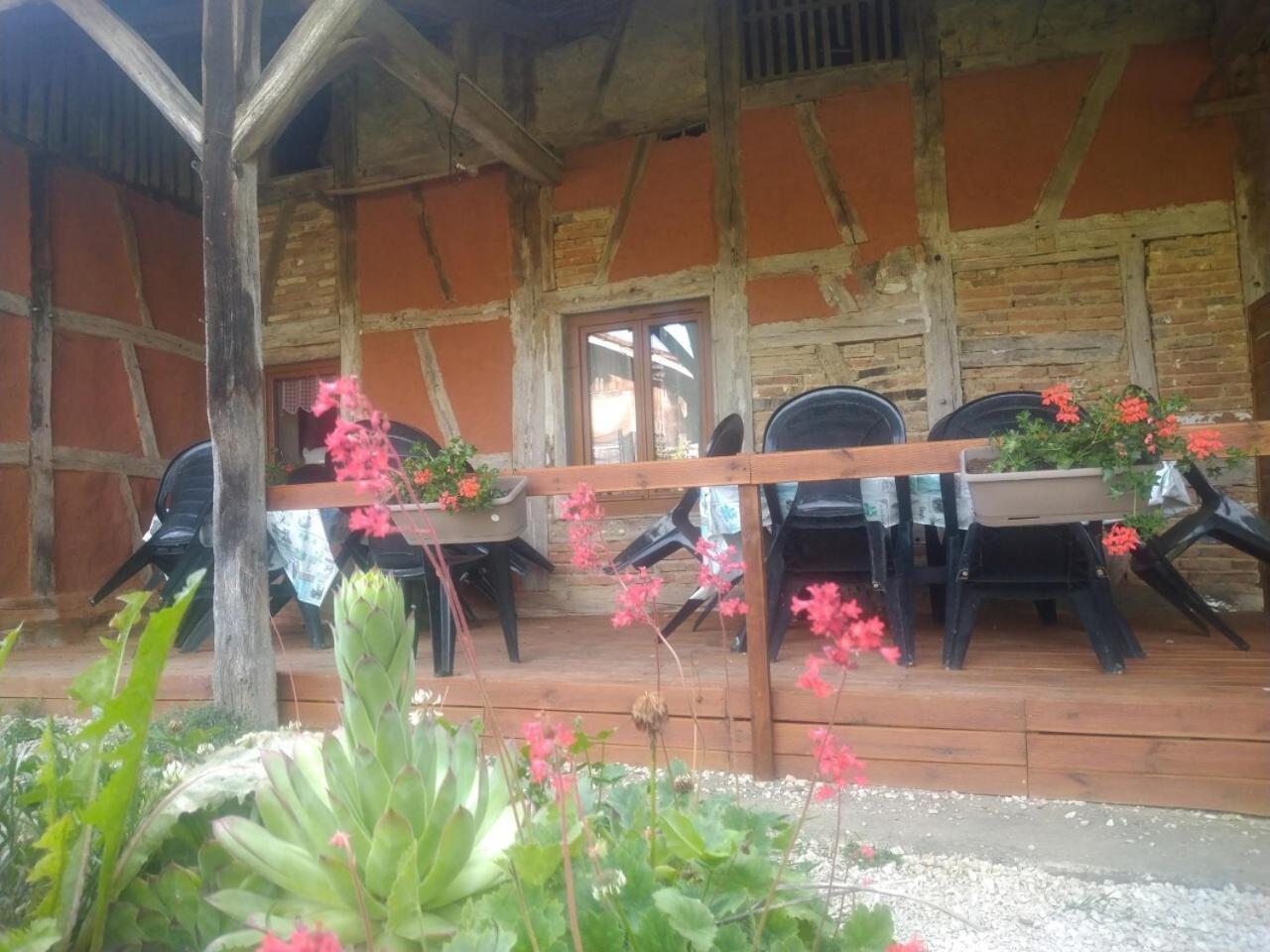 A La Poularde B&B Curciat-Dongalon Luaran gambar